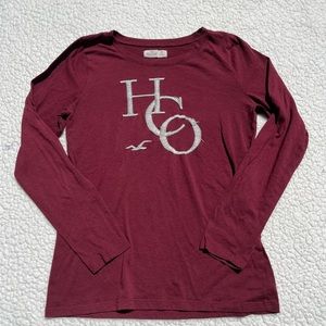 Hollister Woman's Size Medium Red Long Sleeve Shirt